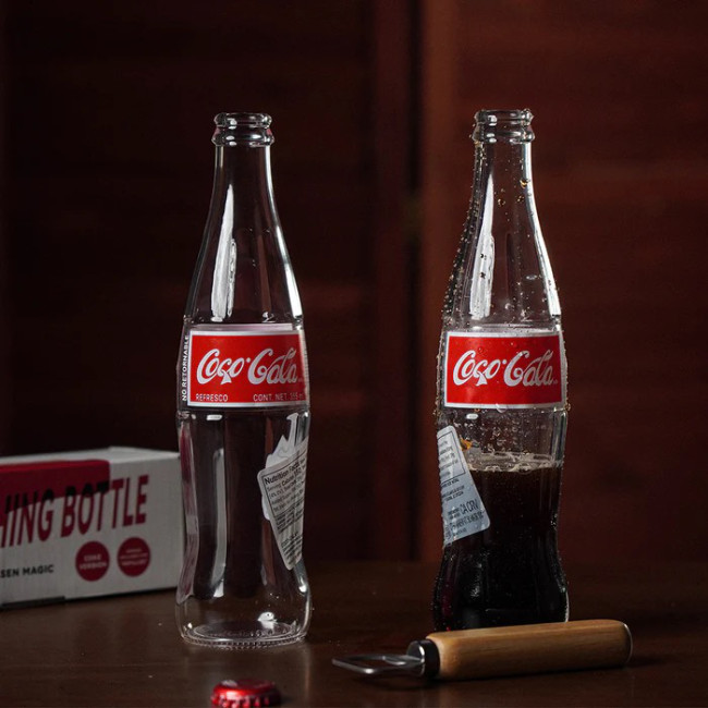 Ultimate Vanishing Bottle – Henry Harrius