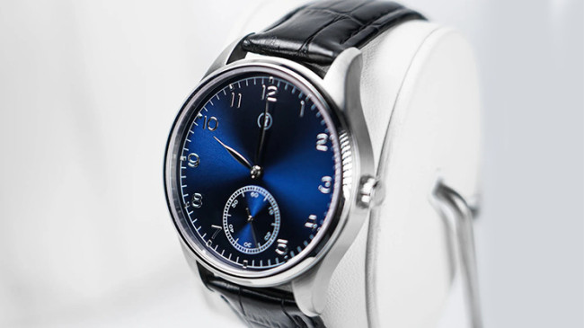 Watch (Blue) by PITATA MAGIC